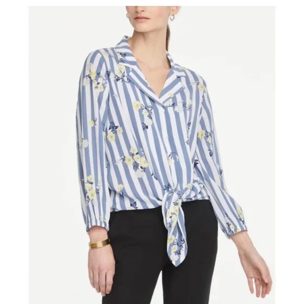 126 Ann Taylor Factory Petite Tie Front Blouse Striped Floral Blue White SP